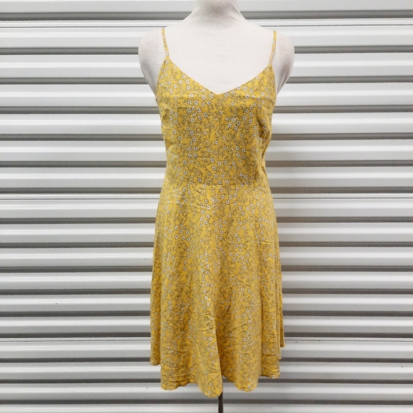 GAP Dresses & Skirts - Gap Yellow Sundress